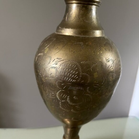 Vintage 1950 BRASS Elegant Gold Vase PLANTER 🥰 - Picture 2 of 6